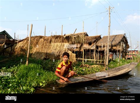 floating gardens Inle lake Myanmar Stock Photo - Alamy