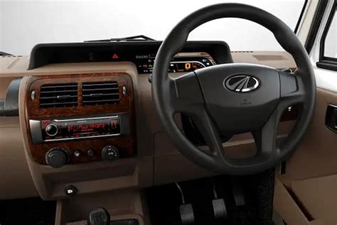 Mahindra Bolero Images - Bolero Interior & Exterior [18 Photos]