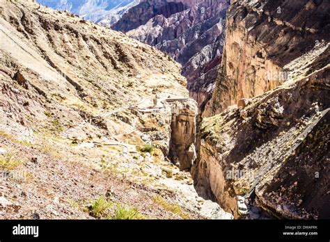 Peru, Cotahuasi canyon. The wolds deepest canyon Stock Photo - Alamy