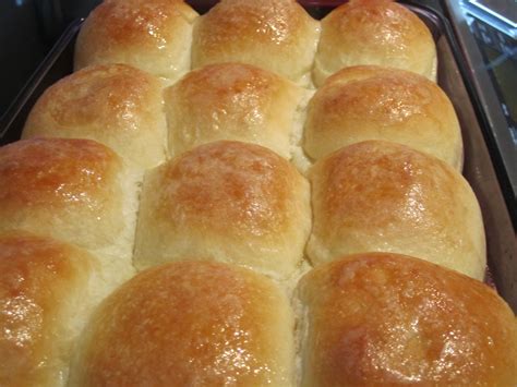 My Homemade Yeast Rolls | Cooking recipes, Bread, Homemade yeast rolls