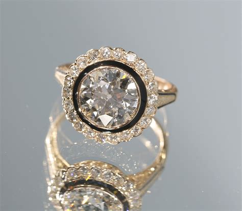 4 Carat Vintage Cartier Diamond Ring - Vintage Render