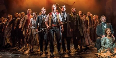 LES MISERABLES Begins Performances Tonight at Newly Renovated Sondheim Theatre in London