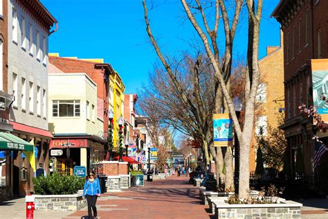 Pedestrian mall in Winchester, VA