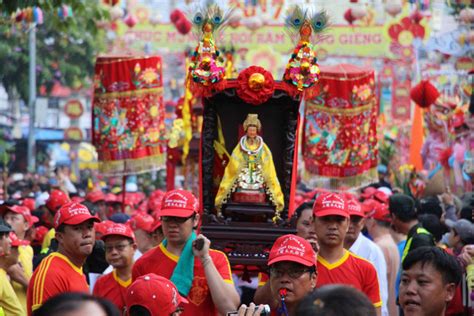 East Asian Cultural Sphere - Scooter Saigon Tours