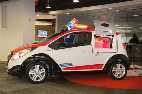 Domino’s Gets into the Car Business with DXP Pizza-Delivery Vehicle