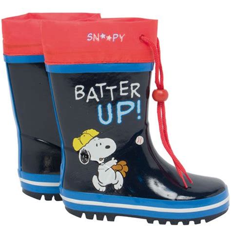 Snoopy | Charlie brown and snoopy, Boots, Charlie brown peanuts