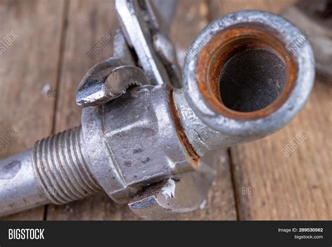 Hydraulic Wrench Steel Image & Photo (Free Trial) | Bigstock