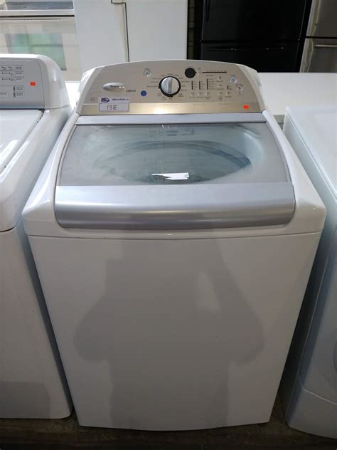 WHIRLPOOL CABRIO TOP LOADING WASHING MACHINE - Able Auctions