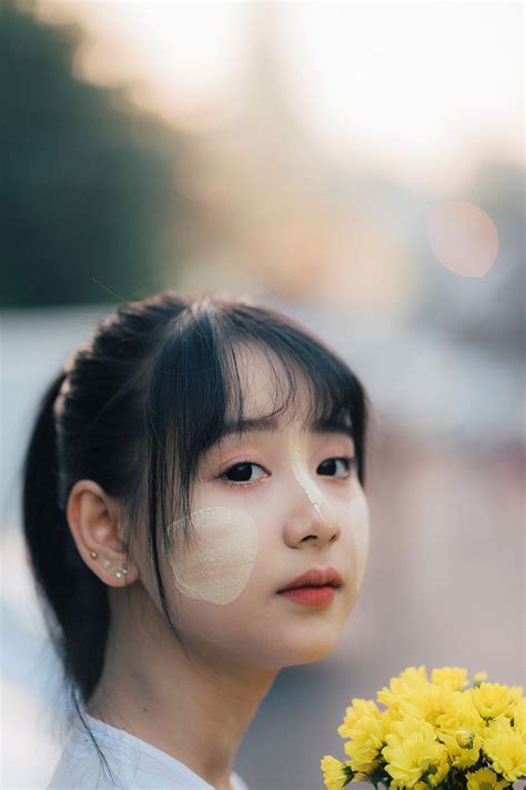 𝓒𝓱𝓲𝓽 𝓢𝓲𝓮 𝓢𝓪𝓻(𝓜𝓲𝓮 𝓜𝓲𝓮) | Portrait girl, Beautiful thai women, Cute girl photo