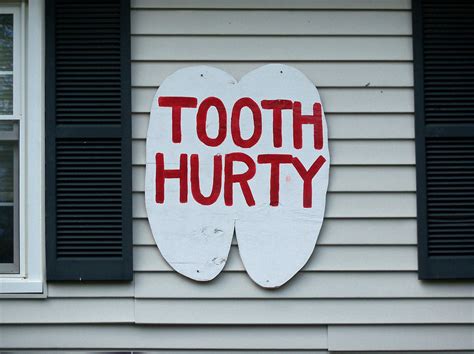 OH Oxford - Tooth Hurty | Sign for the Tooth Hurty house in … | Flickr