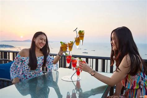 Pattaya nightlife guide — 11+ best rooftop bars in Pattaya & best bars in Pattaya - Living ...