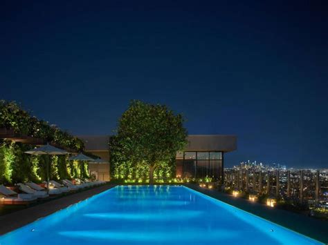 18 Best Rooftop Pools at hotels in Los Angeles [2024 UPDATE]