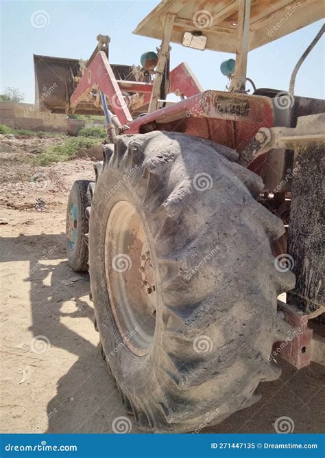 Tractor ???? loader stock image. Image of stone, small - 271447135