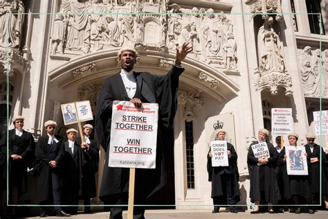 How much does a barrister earn and why are criminal barristers striking? | GoodtoKnow