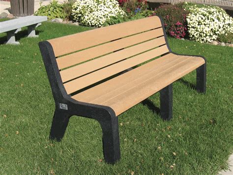 Hi-Back Bench | 100% Recycled Plastic | Stainless Steel Hardware