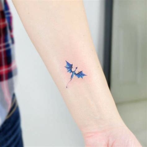 20 cute small dragon tattoos