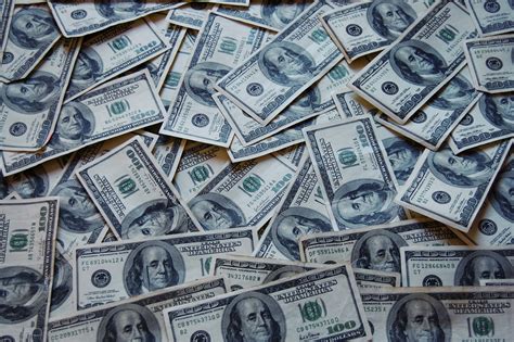 File:Money Cash.jpg - Wikimedia Commons