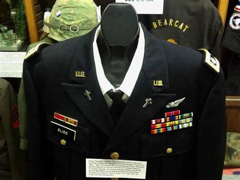 US Army Chaplain's dress blues - UNIFORMS - U.S. Militaria Forum