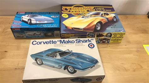 Corvette Model Kits | Live and Online Auctions on HiBid.com