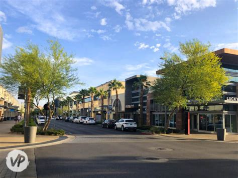 Living in Summerlin NV: What To Know Before Moving Here