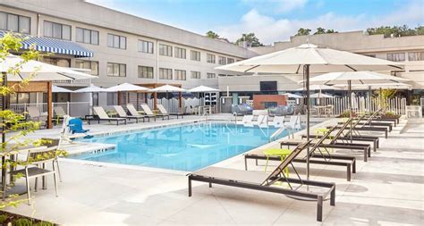 DoubleTree Nashville hotel near BNA Nashville Airport