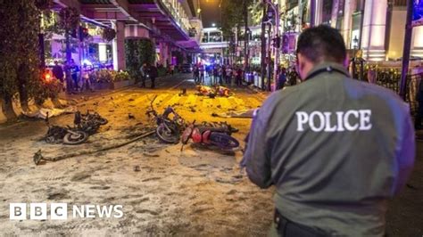 Bangkok blast: 'Acrid smell' in aftermath of explosion - BBC News