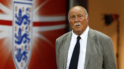 Jimmy Greaves: Tottenham Hotspur and England legend's life in pictures ...