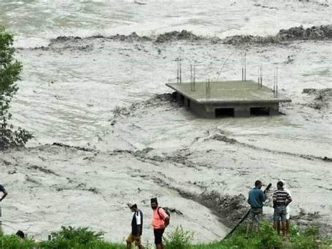 Death toll rises as monsoon floods hit Bhutan and Nepal - World ...