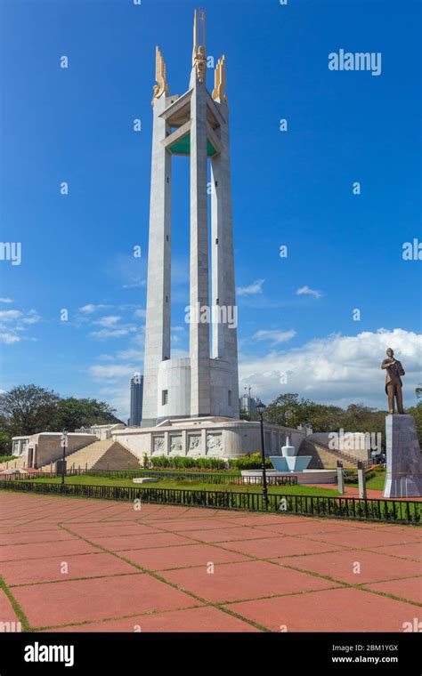 Quezon Memorial Shrine, Quezon City, Manila, Philippines Stock Photo - Alamy