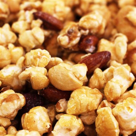 Caramel Mixed Nuts - Chicagoland Popcorn