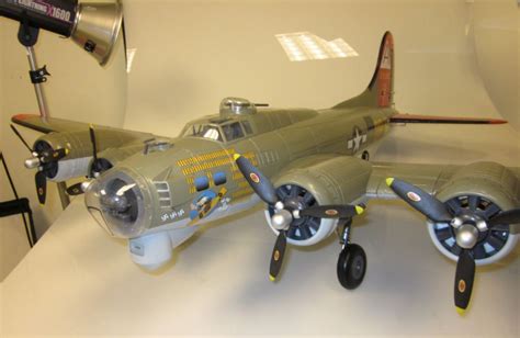 Hobby Lobby B-17 Flying Fortress - Exclusive Sneak Peek! - Model Airplane News