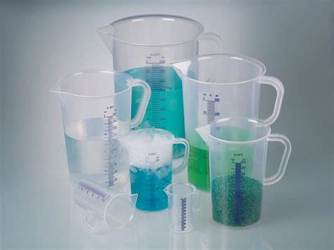 Graduated beakers with handle, blue graduation, Plastic beaker, PP, transparent, volume ...