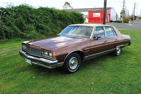 1978 Pontiac Bonneville Brougham Sedan | Pontiac bonneville, Pontiac ...