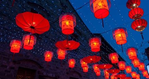 Mid-Autumn Festival Lanterns: 4 Symbolic Meanings