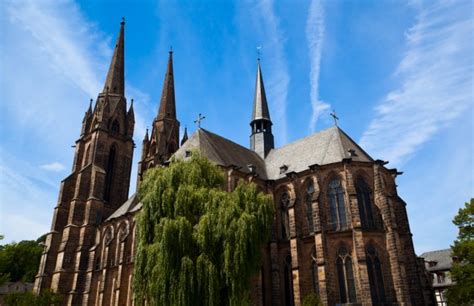 Visit the Ancient University Town of Marburg - Travel, Events & Culture ...