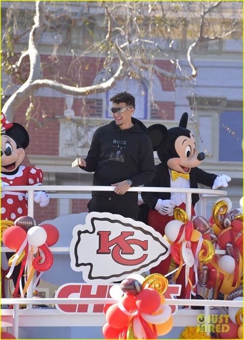 Patrick Mahomes Celebrates Super Bowl Win at Disneyland Parade!: Photo ...