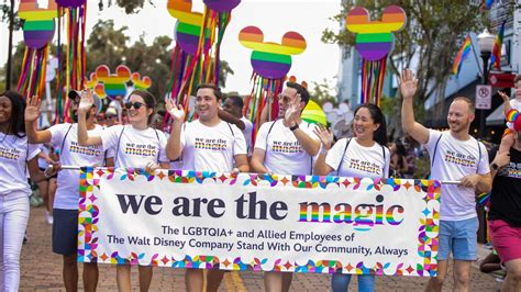 Disney Investor Opens Lawsuit Over Florida's 'Don't Say Gay' Bill ...