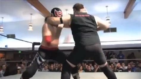 El Generico Vs Kevin Steen (PWG 10-22-11) : r/SquaredCircle