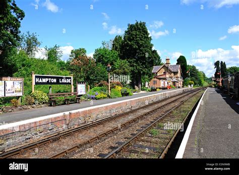 Great Western Railway Station Building Stock Photos & Great Western Railway Station Building ...