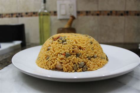 Arroz con gandules - The Freakin Rican Restaurant | Arroz con gandules ...