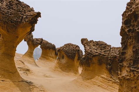 Visiting Yehliu Geopark from Taipei for a perfect day trip