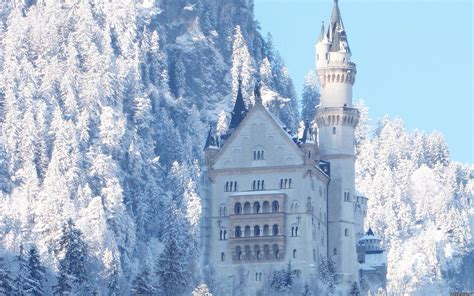 Winter Castle Wallpaper - WallpaperSafari