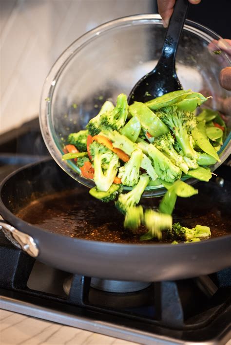 Beef Tenderloin & Vegetable Stir Fry | Dude That Cookz