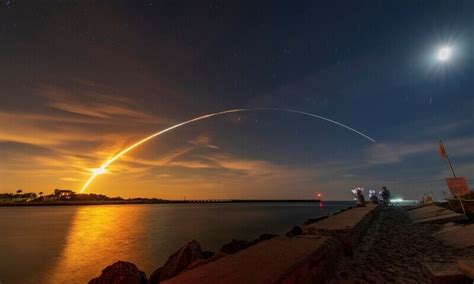 Liftoff! Nasa launches mega Moon rocket, ushering new era of exploration - World - DAWN.COM