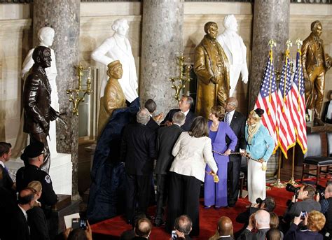 Rosa Parks statue unveiled in Capitol