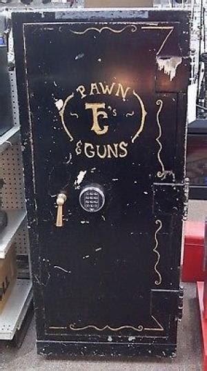 Antique Safes -- Antique Price Guide