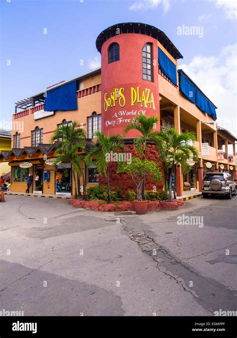 Shopping district, Ocho Rios, Saint Ann Parish, Jamaica Stock Photo - Alamy