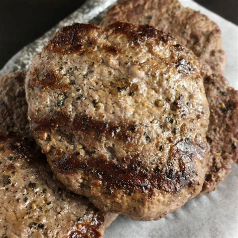 Easy Homemade Hamburger Patties | A DAY IN THE KITCHEN