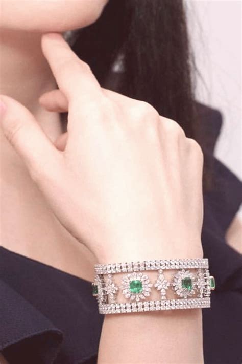 Best Diamond Bracelets notitle in 2020 | Diamond bracelet design ...