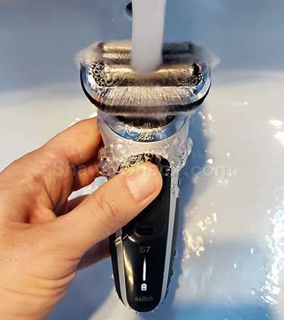 How To Take Care Of Your Electric Razor: 6 Proven Tips • ShaverCheck